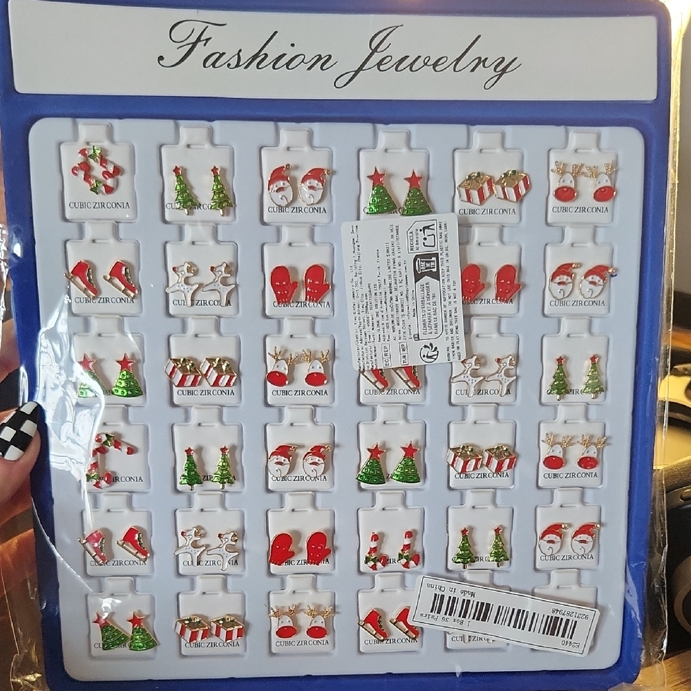 Festive Christmas Earrings Set - Red, Green, Gold